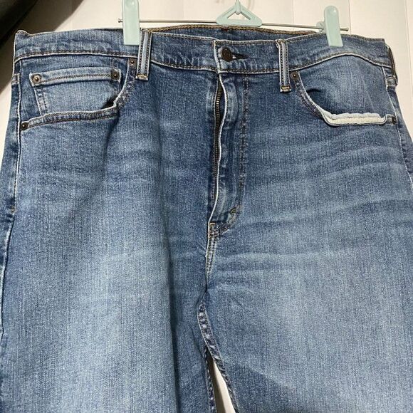 Levi’s 505 blue jeans - Picture 2 of 6